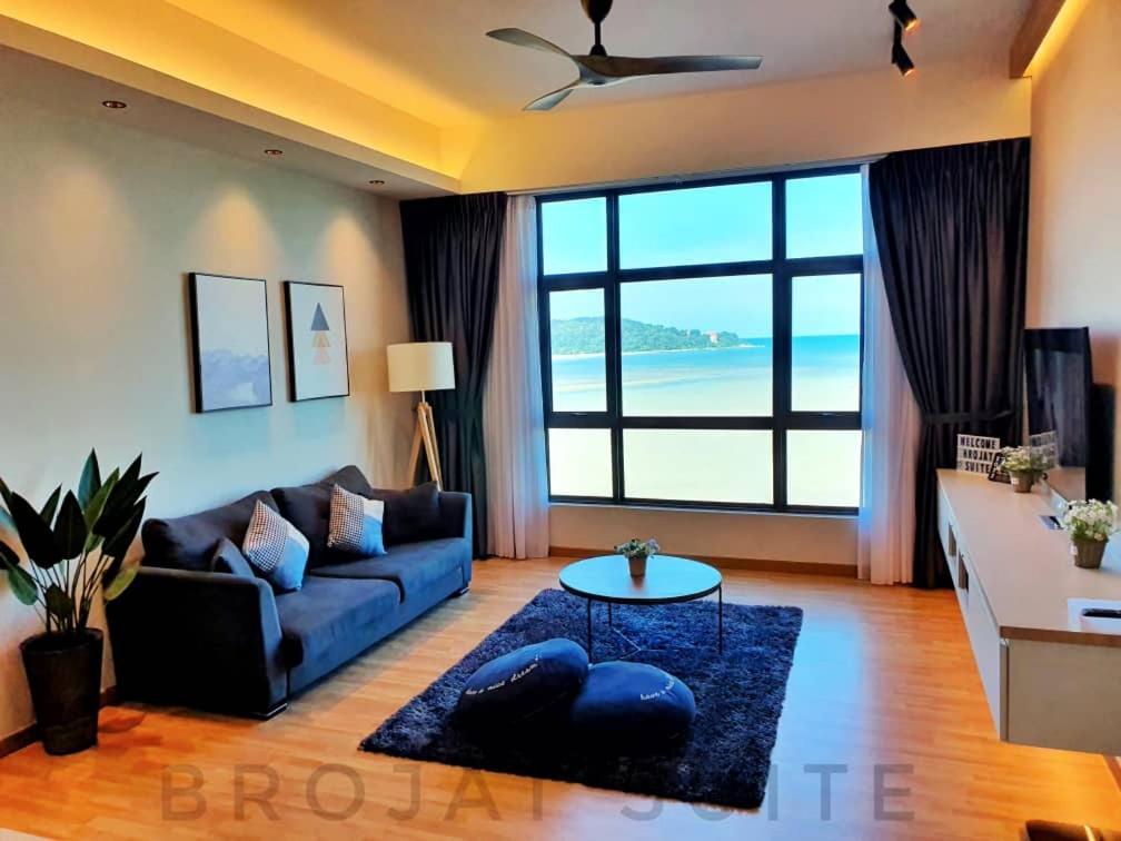 Brojat Family Sea View @ Imperium Kuantan