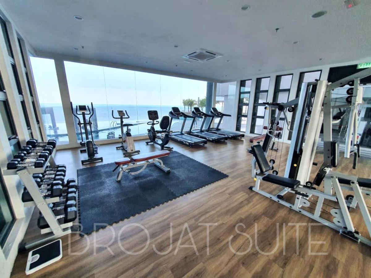 Apartment Brojat Family Sea View @ Imperium