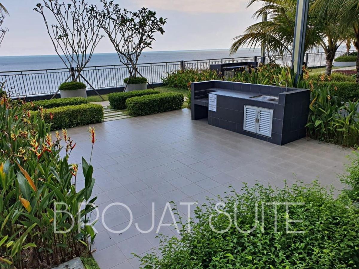 Brojat Family Sea View @ Imperium
