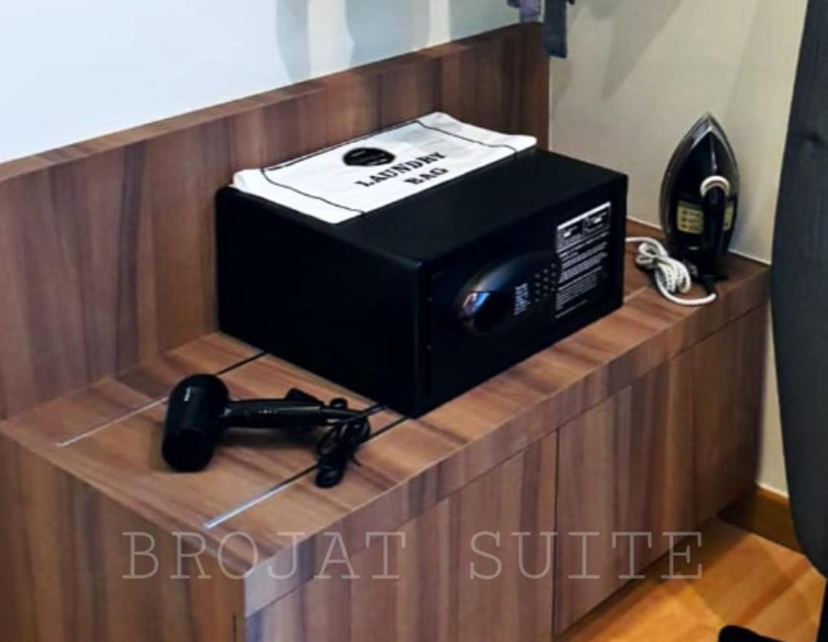 Apartment Brojat Family Sea View @ Imperium